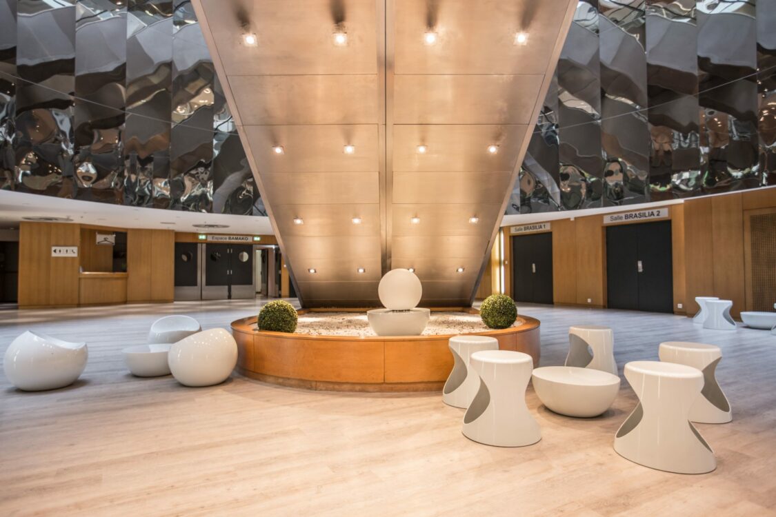 Accueil du Centre de Congrès Cité Mondiale de Bordeaux